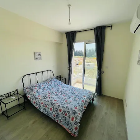 City Center Cozy Apt Paphos Exterior photo