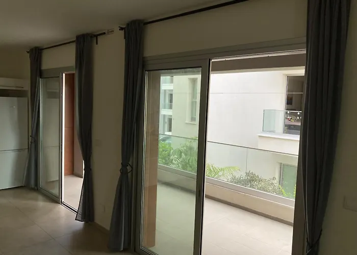 City Center Cozy Apt
