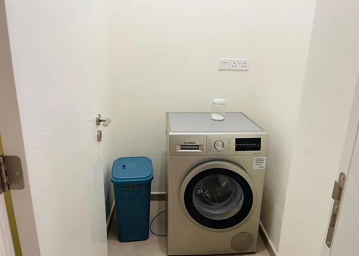City Center Cozy Apt